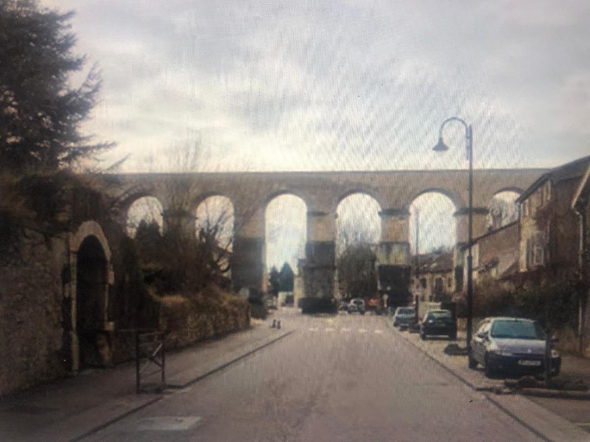 Metz-Sud - Appartement 120 M2 Dans Maison Du XVIII - Jouy Aux Arches Entre Nancy Et Luxembourg - Proximite Toutes Commodites 外观 照片
